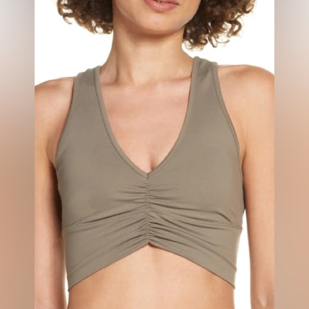 Alo Women’s Wild Thing V-Neck Sports Bra